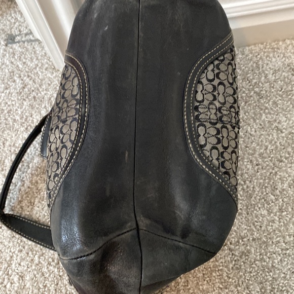 Coach Purse, black C’s leather and fabric - Picture 3 of 8